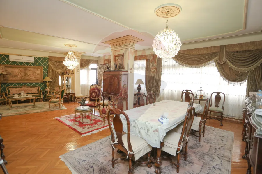 (شقة للبيع 250 م جليم (طريق الحرية