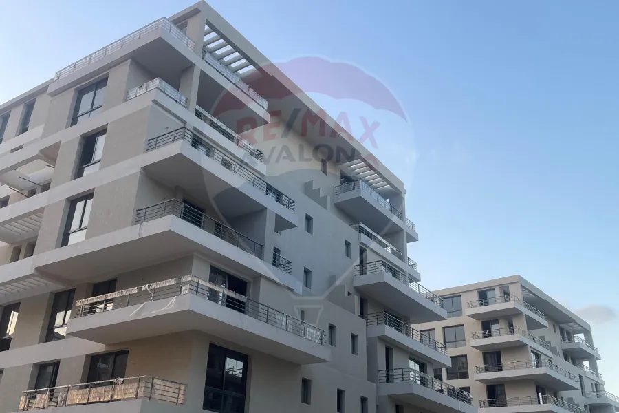 استوديو للبيع 70 م (بالم هيلز الإسكندرية)