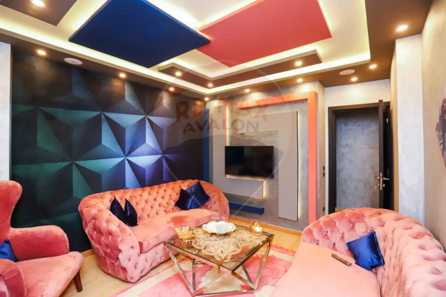 شقة للبيع 240 م كفر عبده (ش الأسماعيلية)