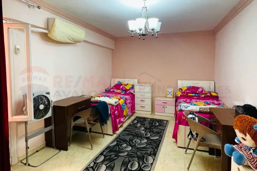 شقة للبيع 200 م سموحه (جراند فيل)