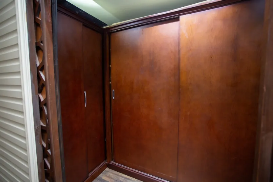 شقة فاخره للبيع 255م وابور المياه