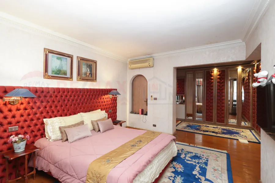 شقة للبيع 291 م  سابا باشا (طريق الحرية مباشرة)