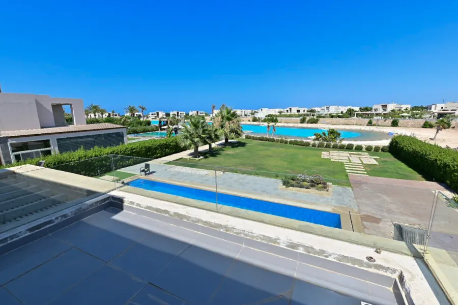 فيلا ستاند ألون + كبانا للبيع (هاسيندا باي) - 1,400 م