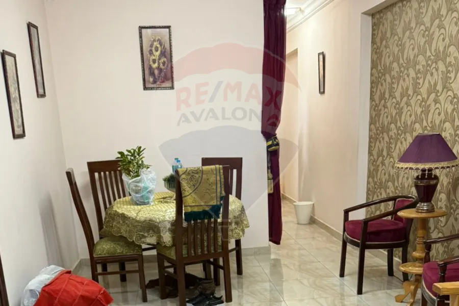 شقة للايجار 105 م سيدي جابر (ش المشير)