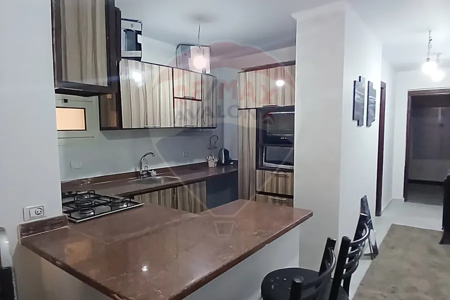 شقة للايجار 150 م سموحة (كومباوند فالورى أنطونيادس)