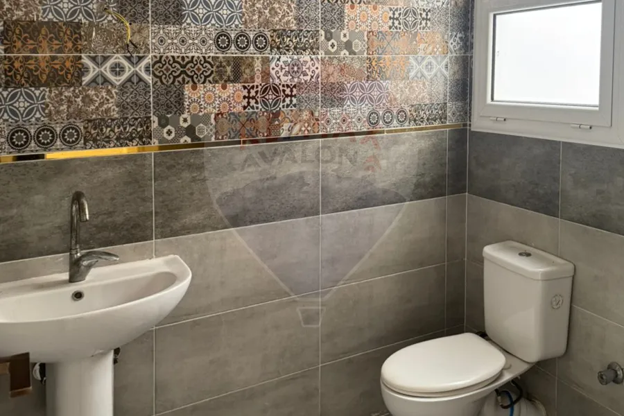 شقة للبيع 235 م  كينج مريوط (ليك سايد)