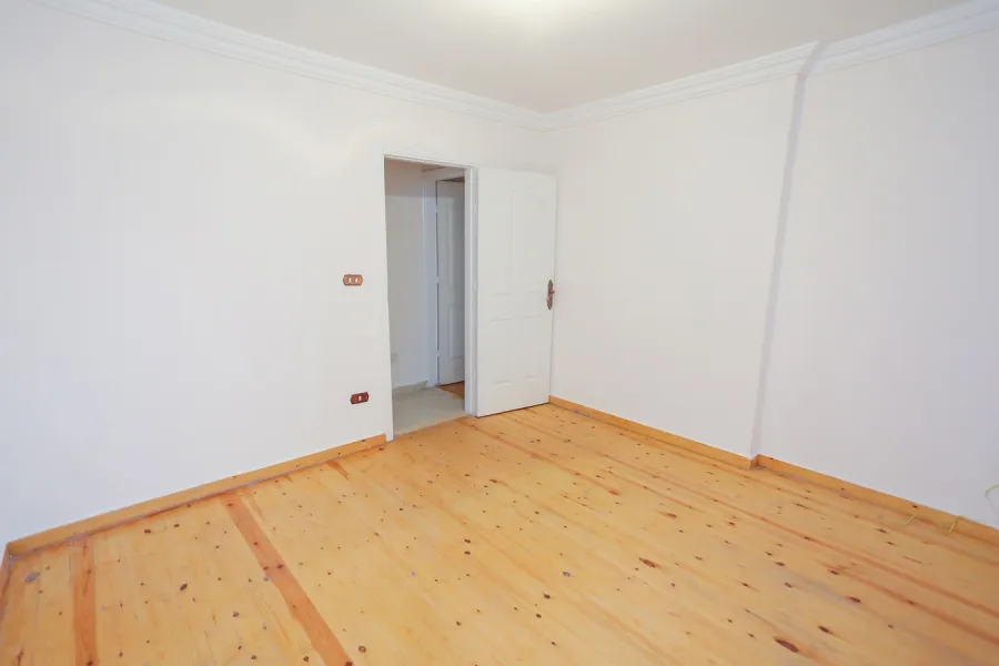 شقة للبيع أو الإيجار 130م سيدي جابر