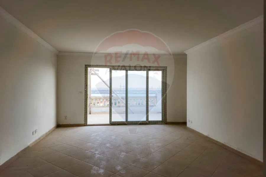 Standalone villa for rent 1250 m King Mariout