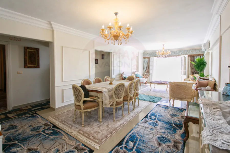 شقة للبيع 170 م سان ستيفانو (ش عزيز كحيل)