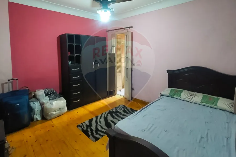 شقة للإيجار 130 م ميامي (جمال عبد الناصر مباشره)