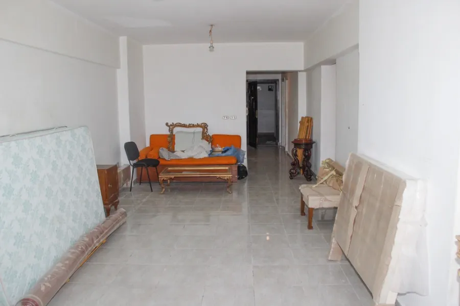 شقة للبيع 140م المنتزه (ابراج رويال بلازا)