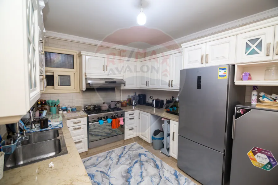 Apartment for sale 198 m Roushdy (Ibrahim Helmy St.)