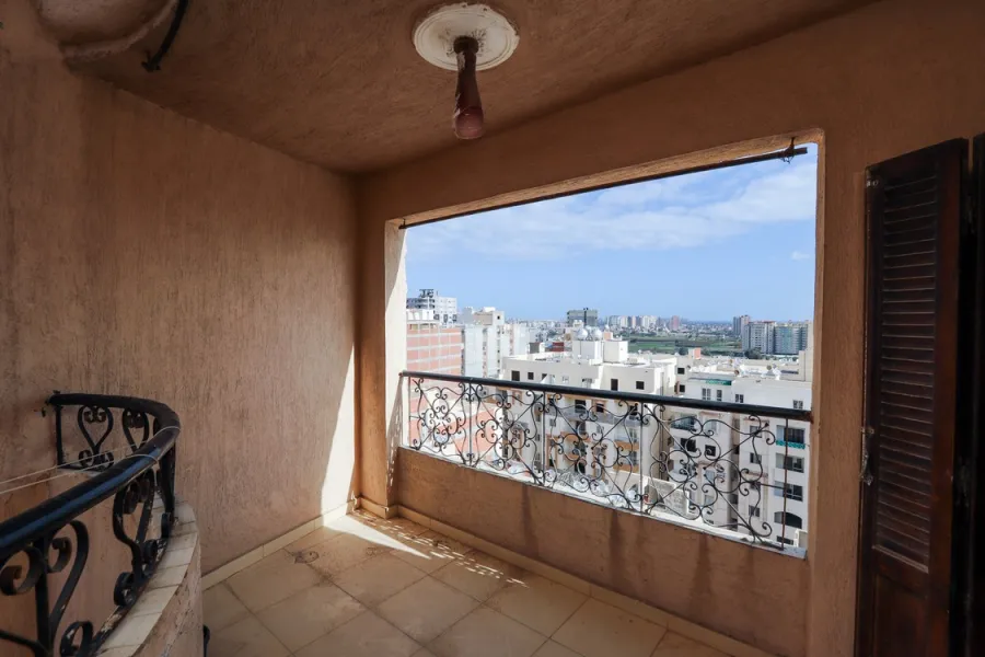 Apartment for sale 200m El-Mandra (Collage of islamic studies)