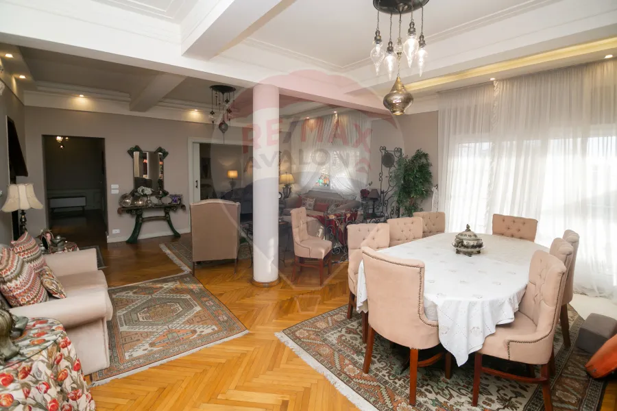 فيلا دوبلكس للبيع 420 م محطة الرمل (شارع فؤاد)