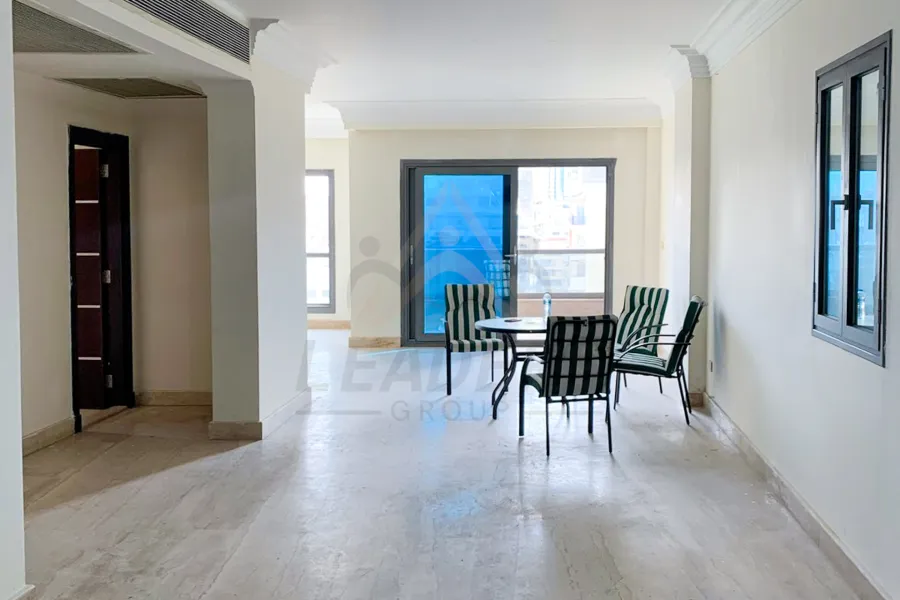 شقة للايجار193 م ستانلي (علي البحر مباشرة - عمارة براند)