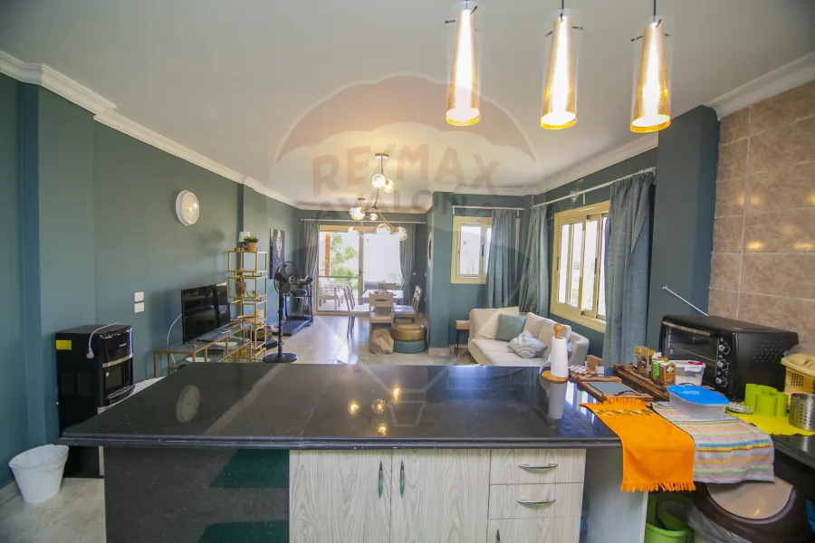 فيلا للبيع (ستيلا هايتس - سيدي عبد الرحمن) 230م