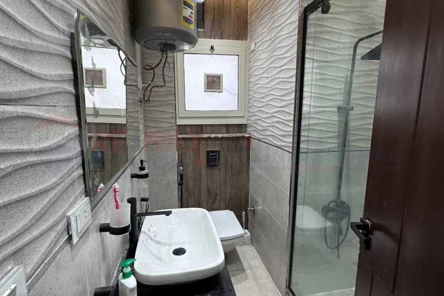 شقة للبيع 218 م ( اليكس ويست)