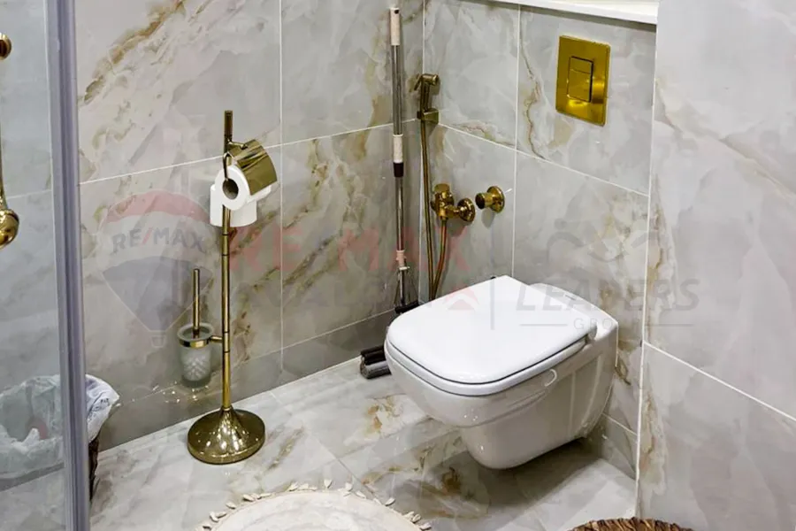 تاون هاوس للبيع 190 م (اليكس ويست)