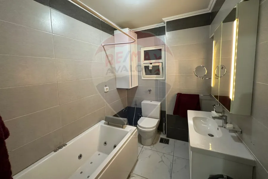 شقة للبيع 156 م سيدي بشر (ثاني نمرة من البحر)