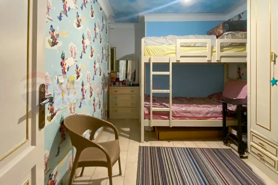 Furnished apartment for rent 160 m Smouha (Zaki Ragab st.)