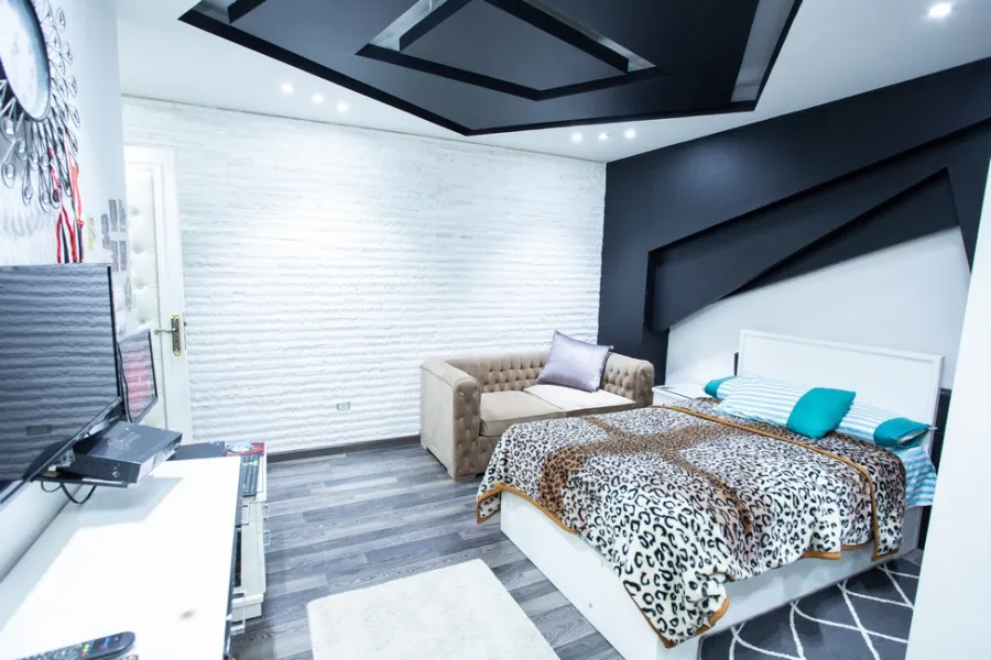 شقة فاخره للبيع 255م وابور المياه