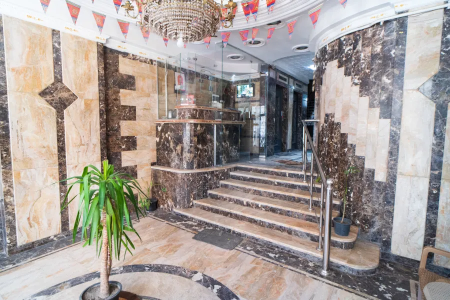 شقة للبيع 135 م محرم بك  (شارع الفردوس)