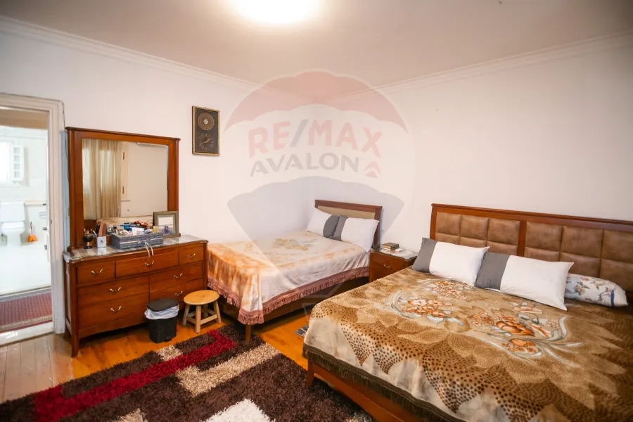 شقة دوبلكس للبيع 500 م جليم (خطوات للترام و ش أبوقير)