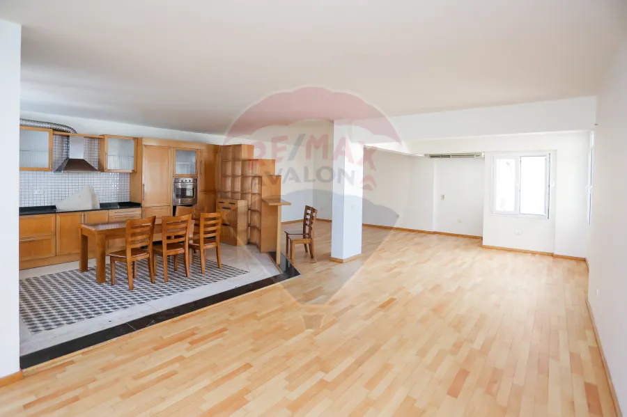 Triplex Apartment For Sale 340 m Smouha ( Fawzi Moaaz St. )