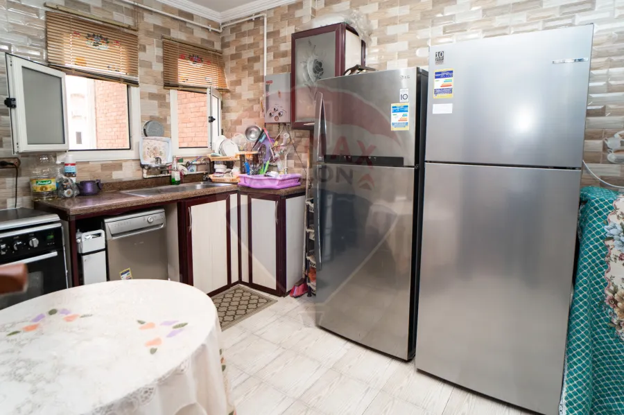 شقة للبيع 140 م الإيراهيمية ( ش حلمي بهجت)