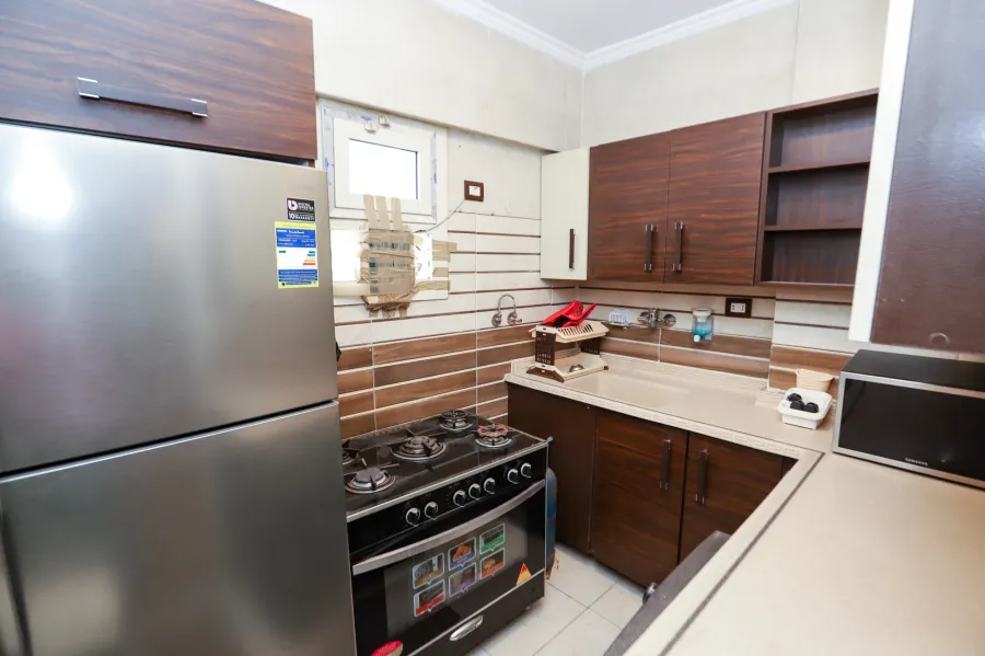 شقة للايجار مفروش 130 م سموحة (شارع 20