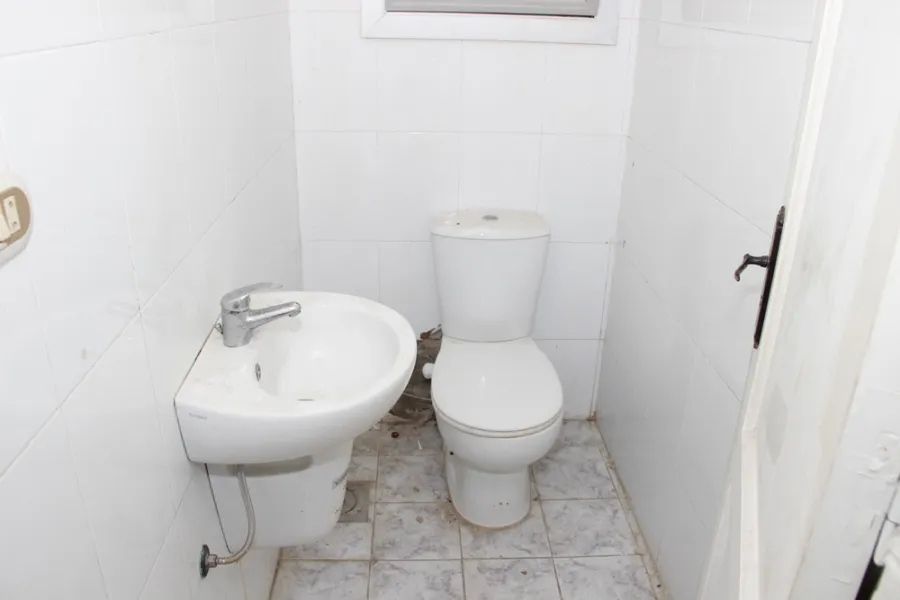 شقة للبيع 140م المنتزه (ابراج رويال بلازا)