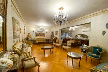 شقة للبيع 150 م ستانلي (خطوات من الترام)