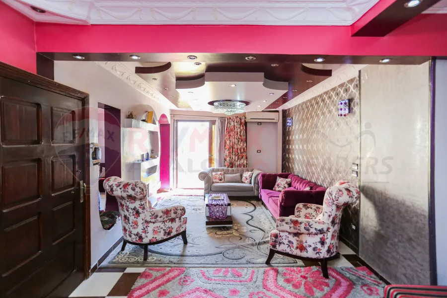 Duplex apartment for sale 250 m Louran (branching from Al-Iqbal)