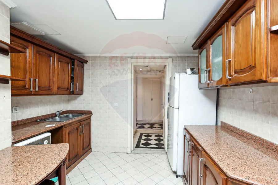 شقة للبيع 270م سان ستيفانو (فور سيزون)