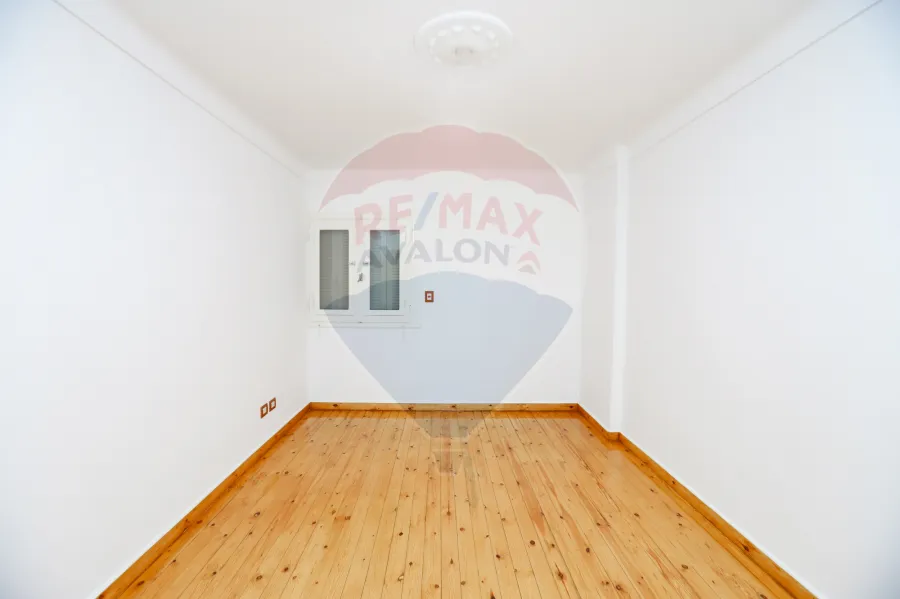 Apartment for sale 260 m ElAsafra (Beside Rose Asafra Hotel - Direct View on the sea)