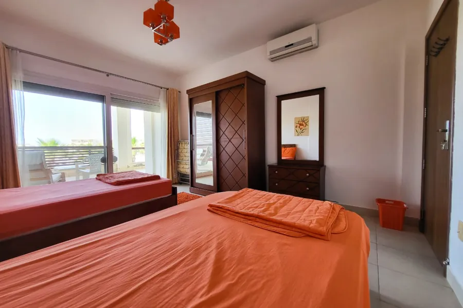 دوبلكس أرضي بجاردن  للبيع (أمواج - سيدي عبدالرحمن) 200 م