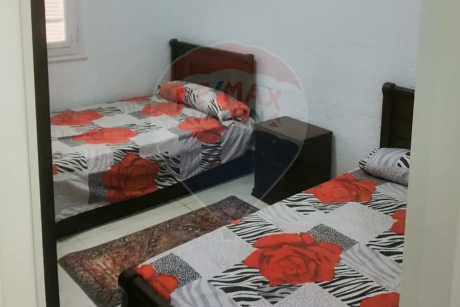 شقة بيع 160 م العجمي (ش النخيل)