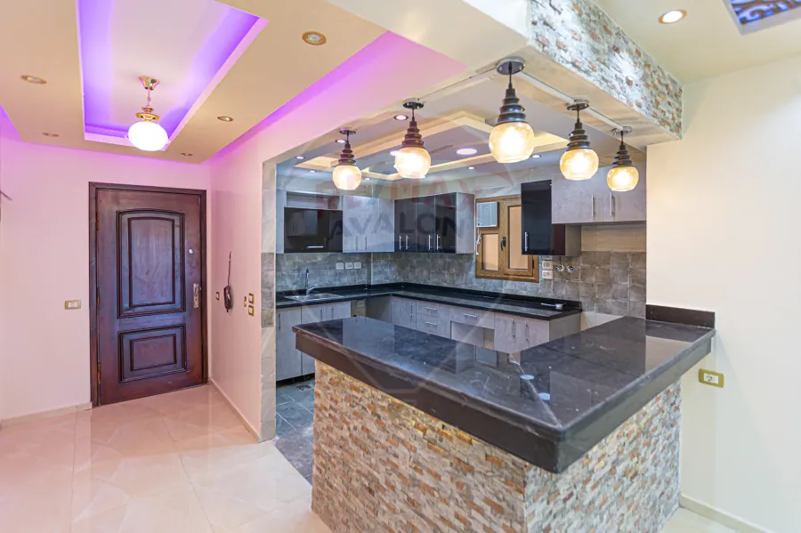 شقة للايجار 185 م سموحه الجديده (كومباوند سموحه جرين - بجوار سموحه انترانس )