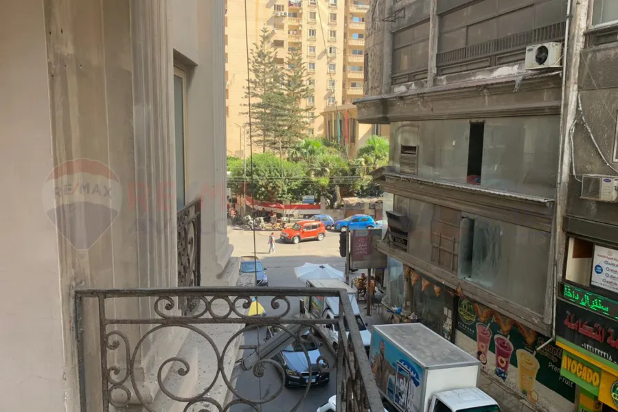 Licensed apartment for sale 250 m Gleem (Moustafa Fahmy st.)
