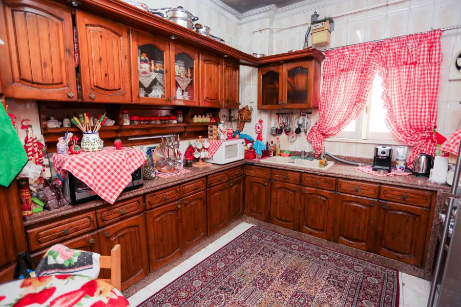 شقة للبيع 190 م سموحة ( أبراج سيدي جابر )