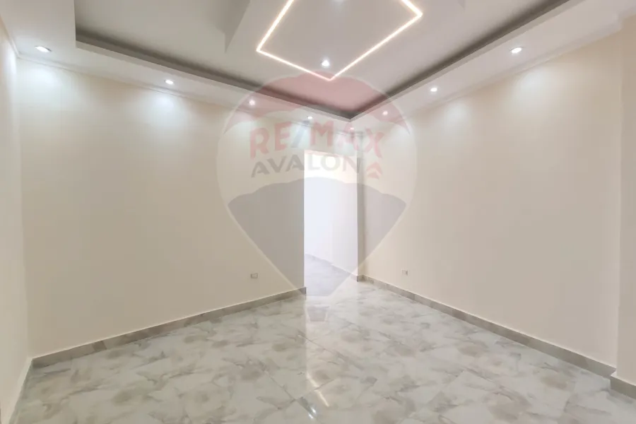 Apartment for sale 150 m Miami (el Gaish road - Bahr directly)