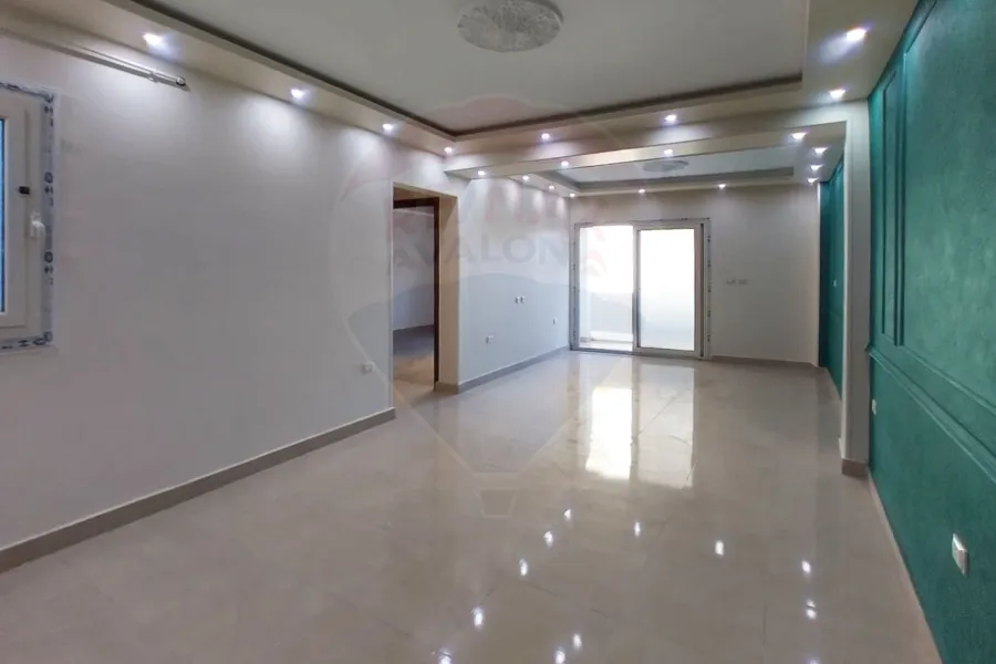 شقة للبيع 125 م جليم (ش أبوقير)