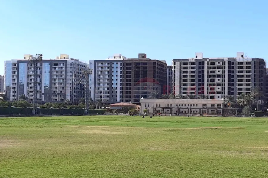 شقة للايجار 175 م سموحة (جراند فيو)