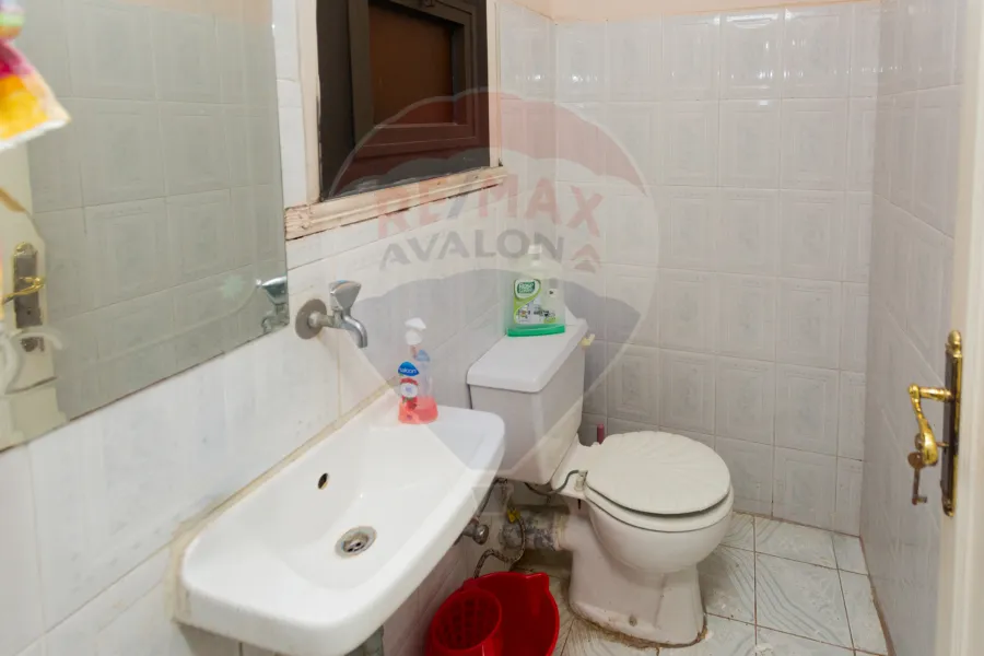 شقة للبيع 131 م زيزينيا (ش أبوقير)