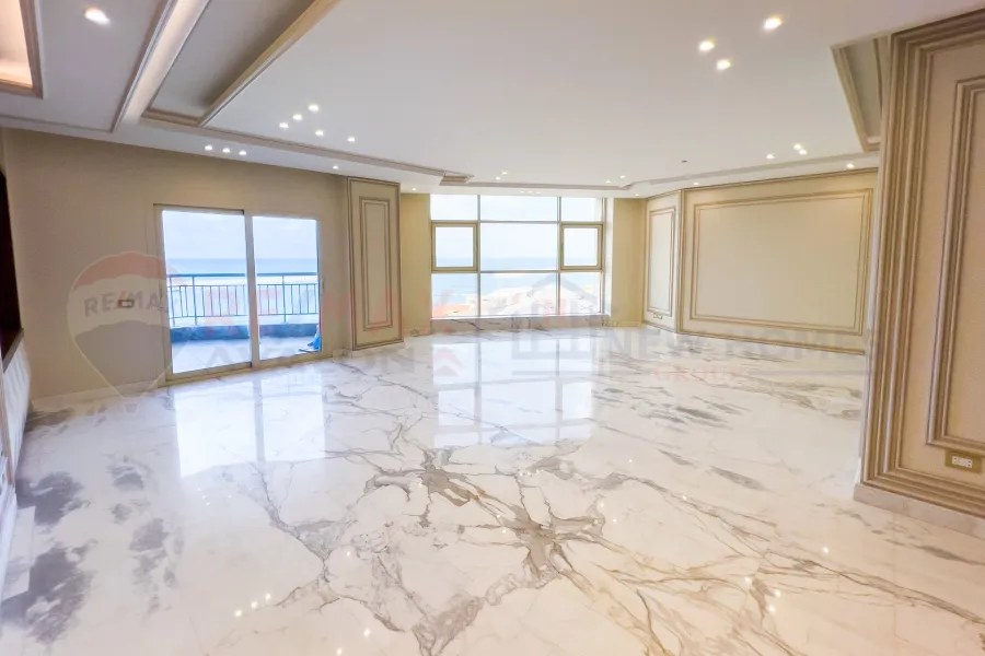 Apartment for sale 480 m Louran (directly on the sea - brand tower)