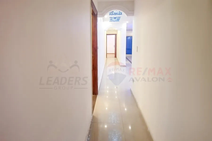 شقه للإيجار 160 م وابور المياه ( كمبوند البركه)