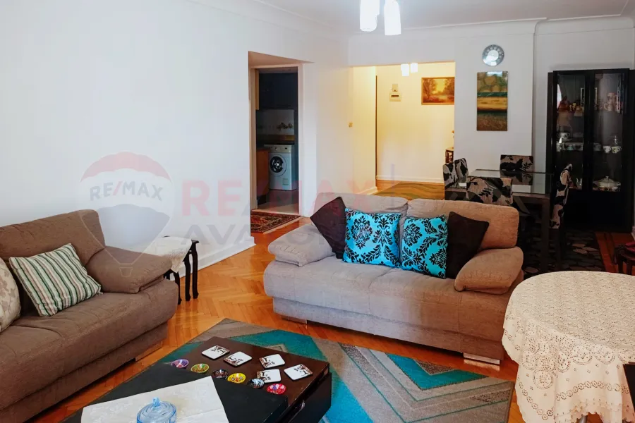 Furnished apartment for rent 140 m Kafr Abdo (Abdel Qader Ragab St.)