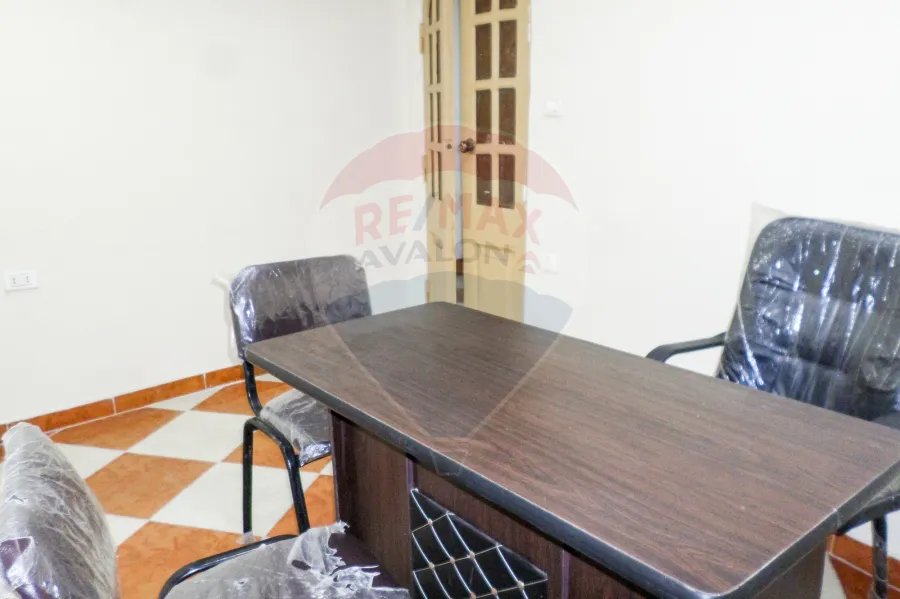 Administration Apartment for rent 180 M Cleopatra (directly on the sea)