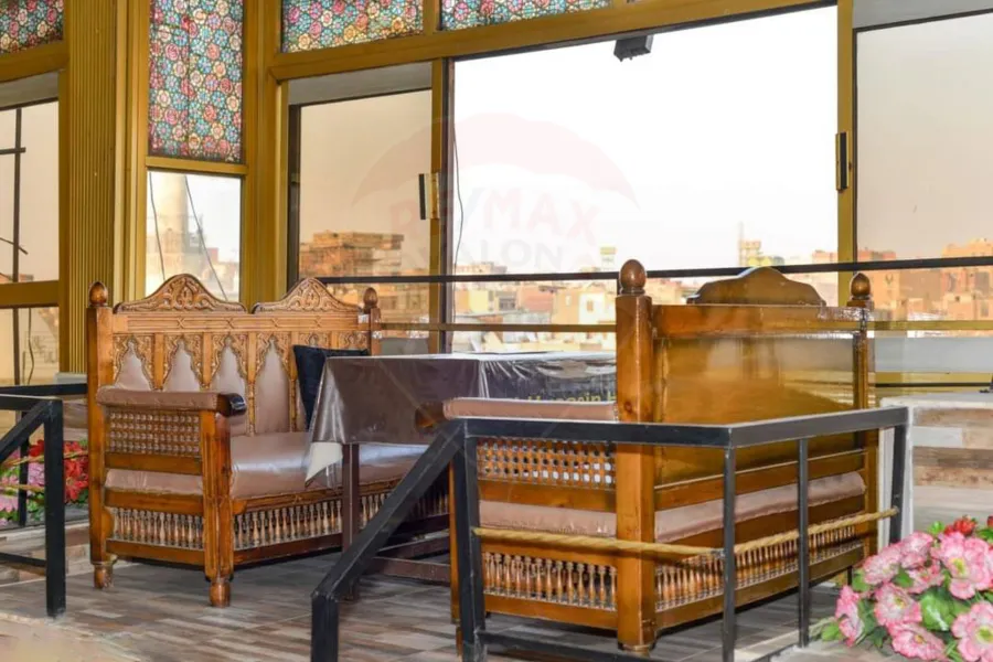 فندق و مطعم للبيع 1070م القاهرة (الحسين)