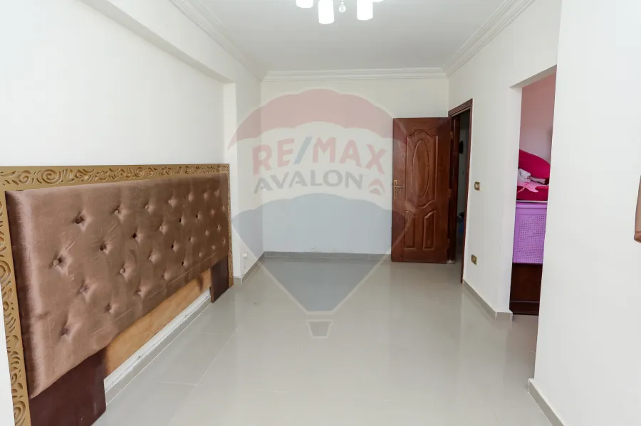 شقة للبيع 135 م ميامي (ش مسجد الرياض)